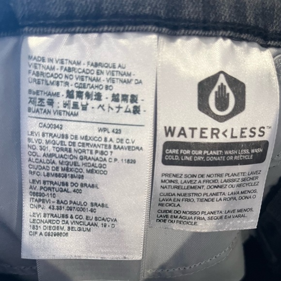 Levi’s Skinny Black Denim Jeans Size 30 x 30 - Picture 3 of 7